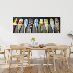 Toile 20 x 60 - Pagaies colorées sur le quai