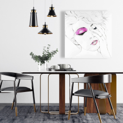 Toile 24 x 24 - Portrait de femme avec maquillage rose