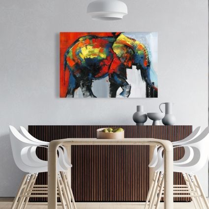 éléphant abstrait et coloré en mouvement