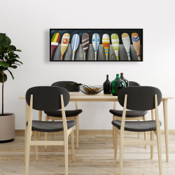 Encadré 16 x 48 - Pagaies colorées sur le quai
