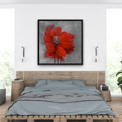 Encadré 36 x 36 - Fleur rouge dans le vent