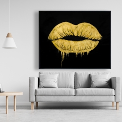 Encadré 48 x 60 - Lèvres dorées