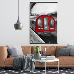Magnetic 28 x 42 - Waiting subway
