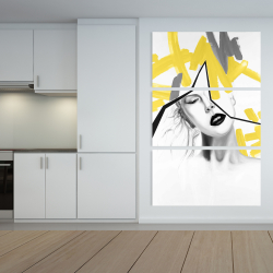Toile 40 x 60 - Femme au trait jaune
