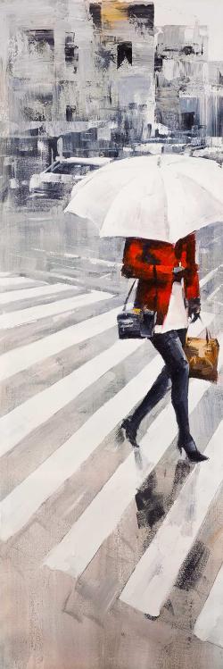 Femme marchant avec son parapluie