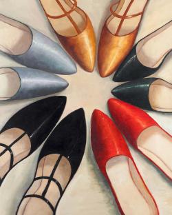 Cing paires de chaussures pour femme