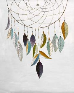 Attrapeur de rêves avec plumes