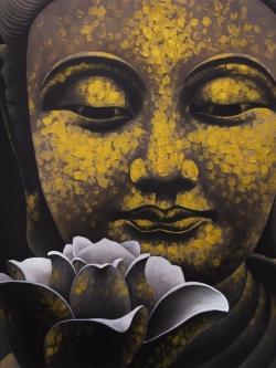 The eternal smile of buddha and his lotus