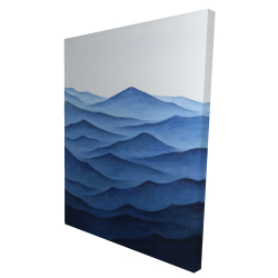 Dark calm ocean waves