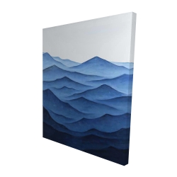 Dark calm ocean waves