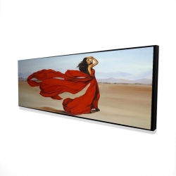  femme avec longue robe rouge dans le désert