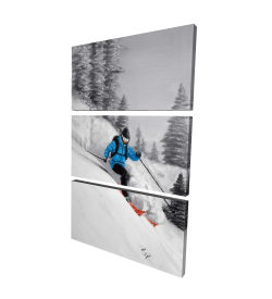 Homme skiant dans la montagne 