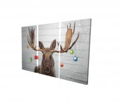 Moose has christmas balls