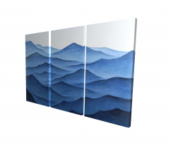 Dark calm ocean waves